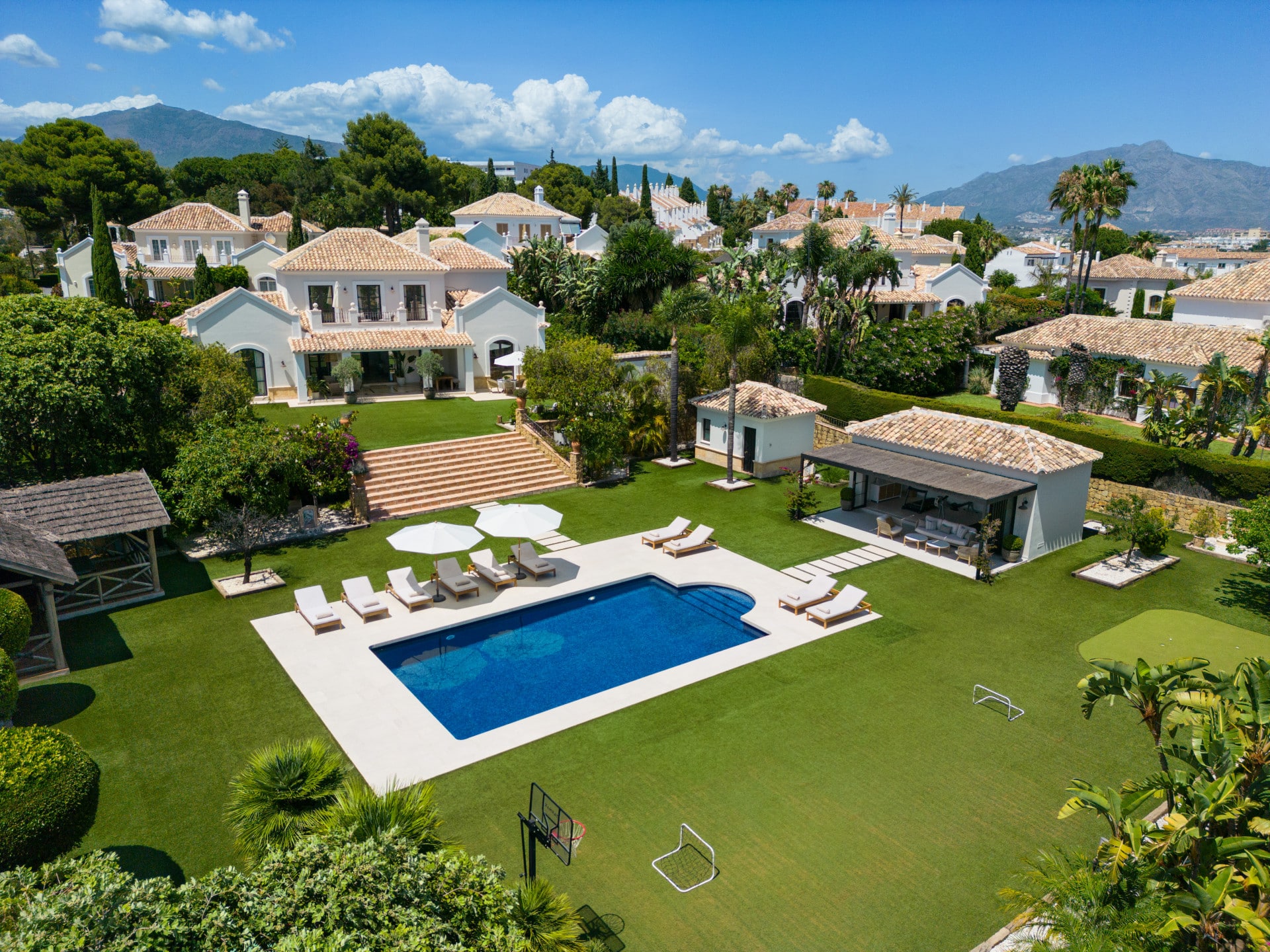 Marbella Resorts for Families on the Beach